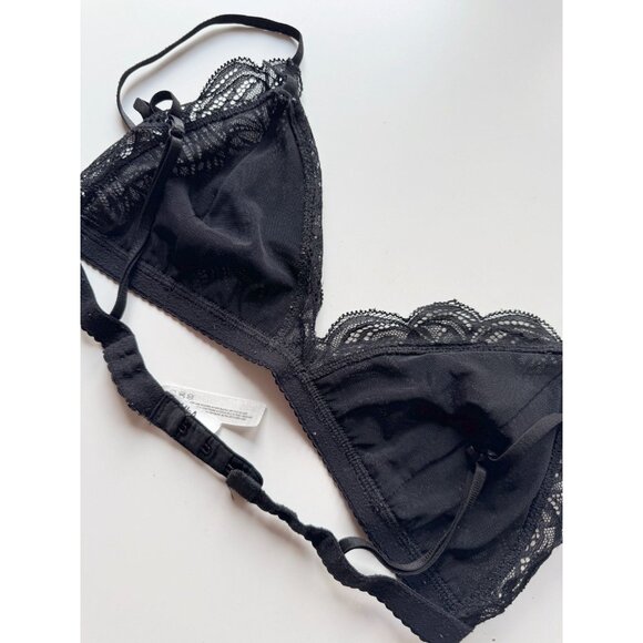 Aritzia TALULA Monterey Black Chantilly Lace Triangle Bralette Bra, Size M - Picture 4 of 9